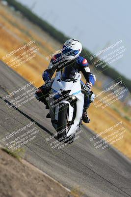 media/May-22-2023-Fastrack Riders (Mon) [[ae7626d9d8]]/Level 1/945am (Sweeper)/